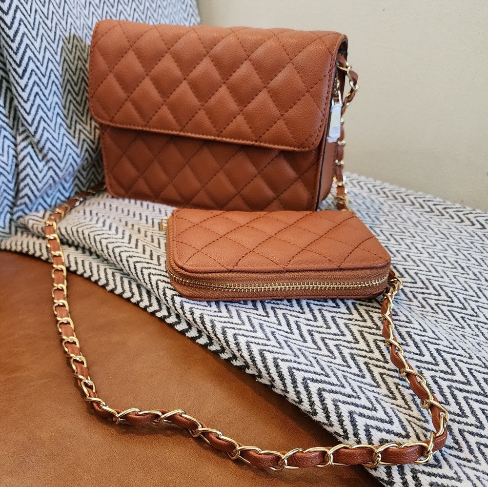 Beautiful brown crossbody purse with matchingwallet, new without tags